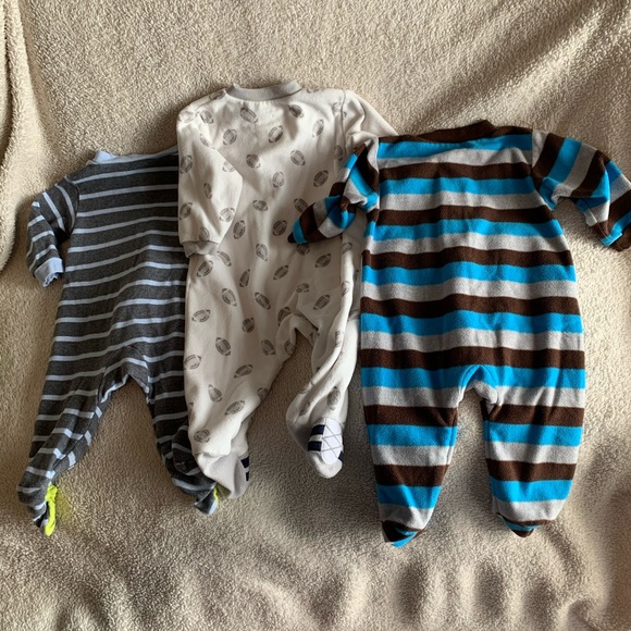 Lot of SIX size 6 month footed sleepers